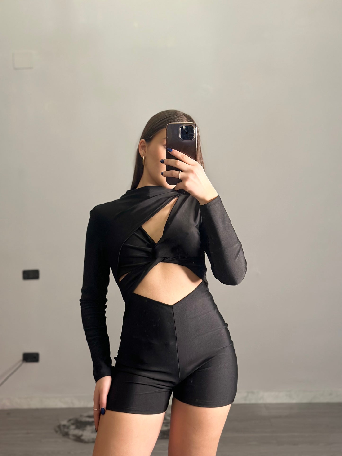 Jumpsuit Hole
