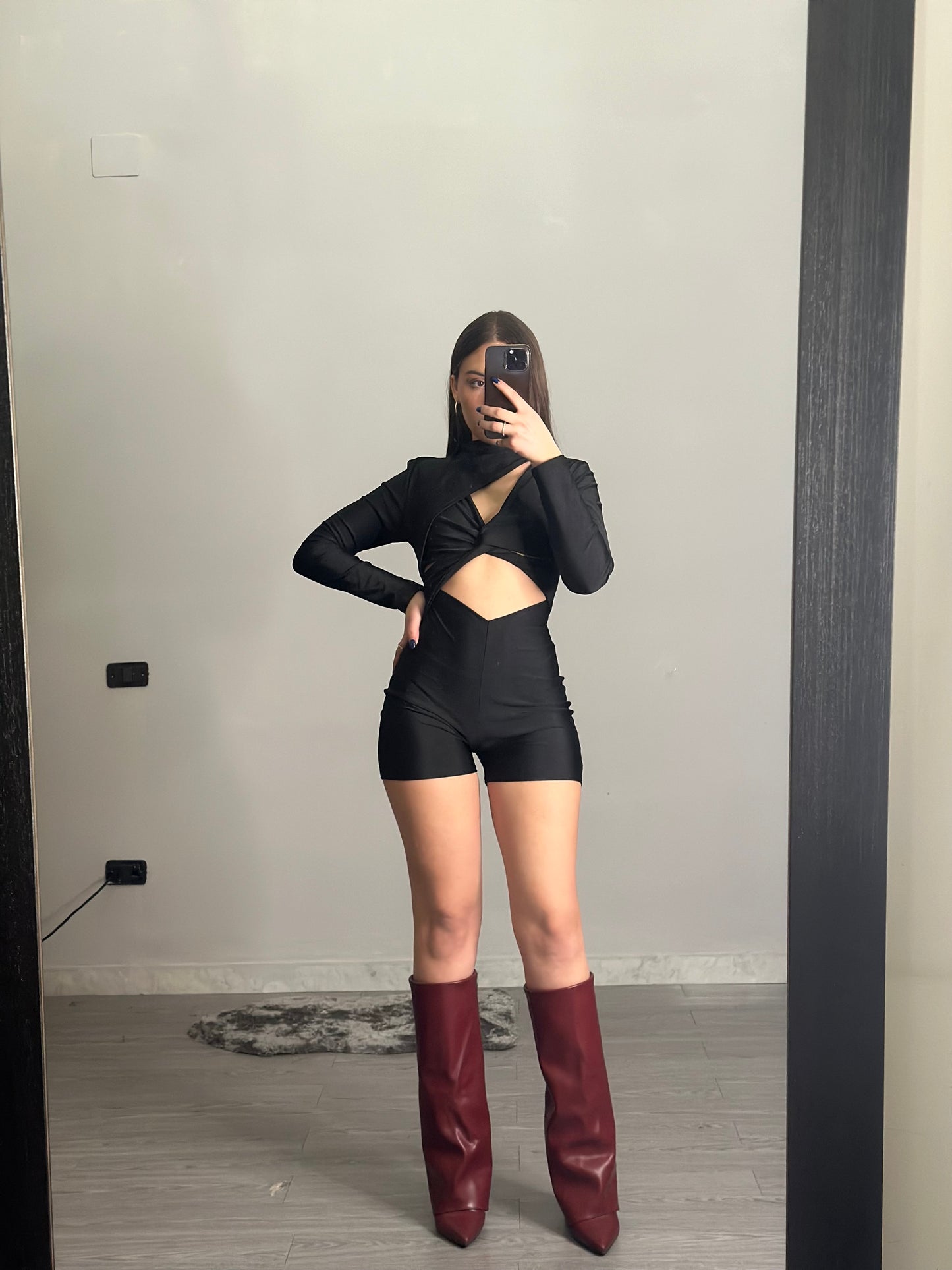Jumpsuit Hole