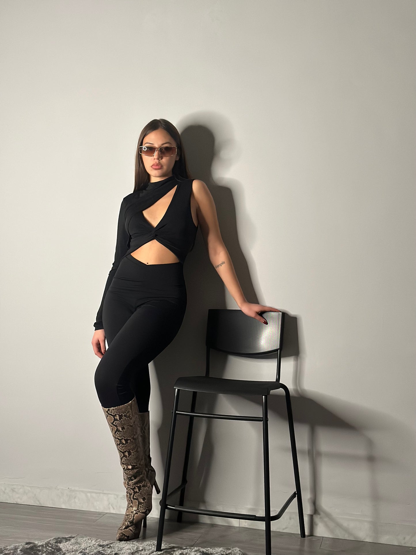 Jumpsuit Hole